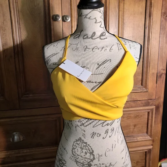 REVOLVE Lovewave Brittany Criss-cross Sports Bra Yellow Various Sizes New - Picture 2 of 15